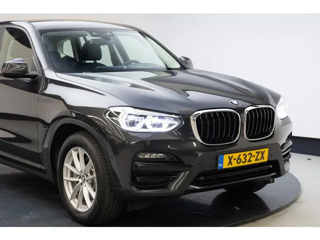 BMW X3 xDrive30e High Executive | Head-Up | Trekhaak | 360 Camera |