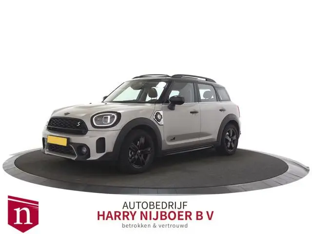 MINI Mini Countryman 1.5 Cooper S E ALL4 Chili Lederen bekleding / Camera / Panoramadak