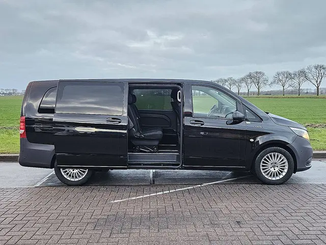 Mercedes-Benz eVito