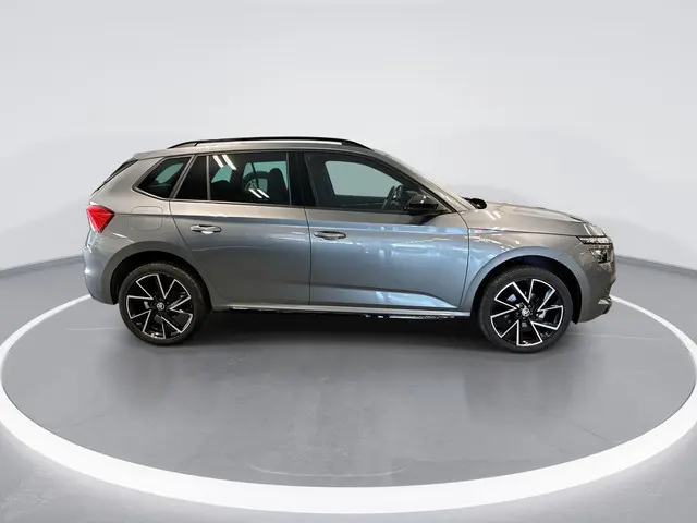 Skoda Kamiq 1.0 TSI 110pk DSG Monte Carlo · Panoramadak · Apple/Android Car Play · Cruise Control ·...
