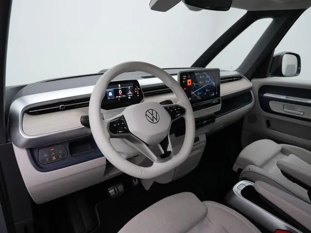 Volkswagen ID. Buzz 77kWh 204 pk 1st Max | Trekhaak | IQ Light | 360 camera | Geheugen-/massagestoel...