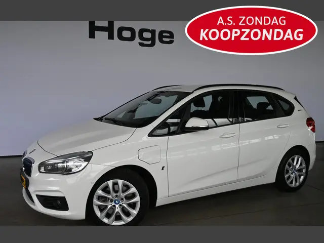 BMW 2-serie Active Tourer 225xe iPerformance Automaat Clima Navigatie LED Rijklaarprijs Inruil Mogel...