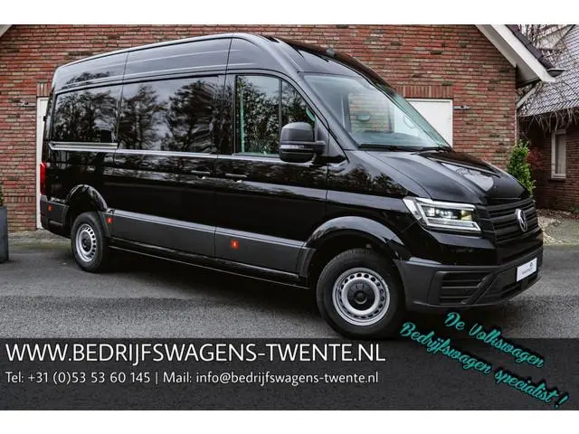 Volkswagen Crafter 2.0 TDI 140PK Automaat L3H3 2x Schuifdeuren LED | NAVI | Camera | Trekhaak | Airc...