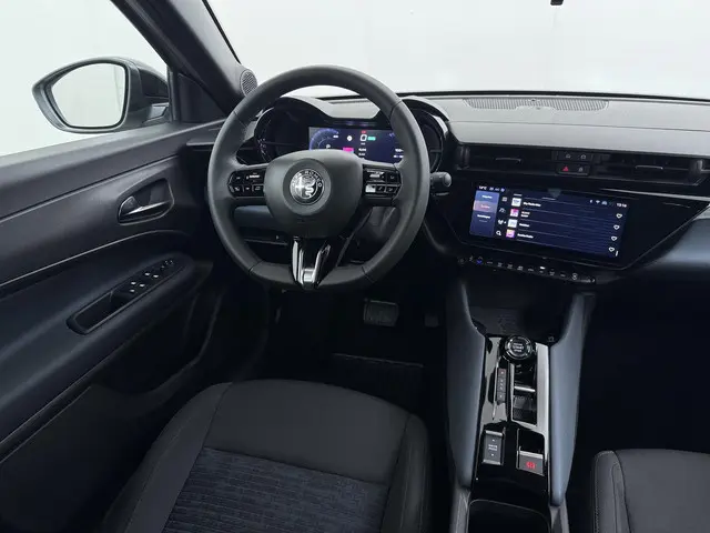 Alfa Romeo Junior