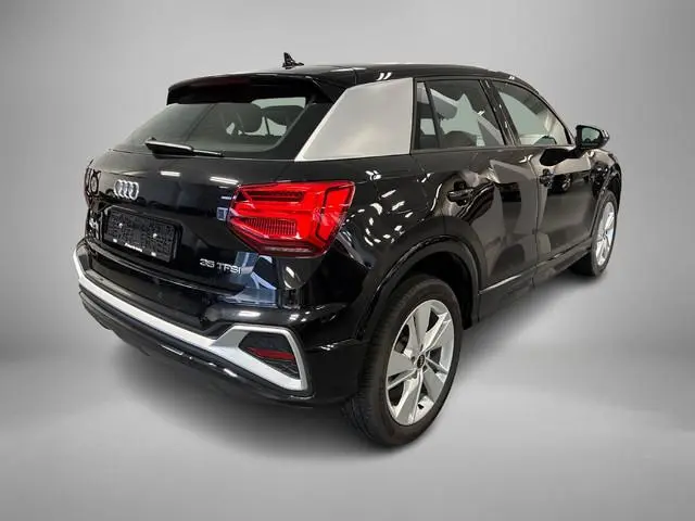 Audi Q2 35 TFSI 150pk S-Tronic S Edition · Camera · Matrix LED · Apple/Android Car Play · ACC · Stoe...