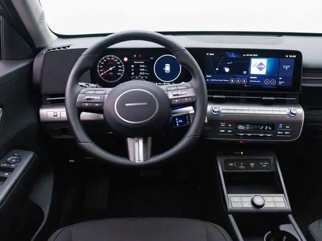 Hyundai Kona Electric Pure Edition 64.8 kWh | Demo | Private lease mogelijk!