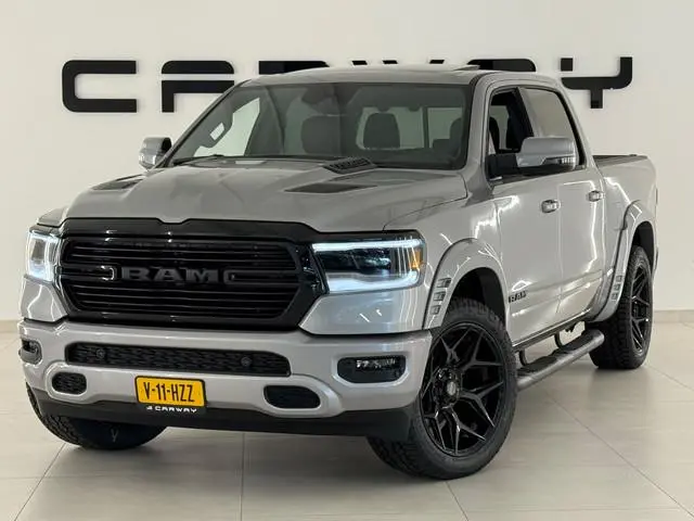 RAM 1500 5.7 V8 4x4 Crew Cab Sport Widebody Backflip BPM-vrij Panodak