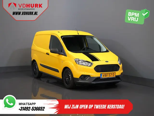 Ford Transit Courier 1.5 TDCI BPM VRIJ! Euro6/ NL Auto/ Dealer Ond./ Airco/ Trekhaak