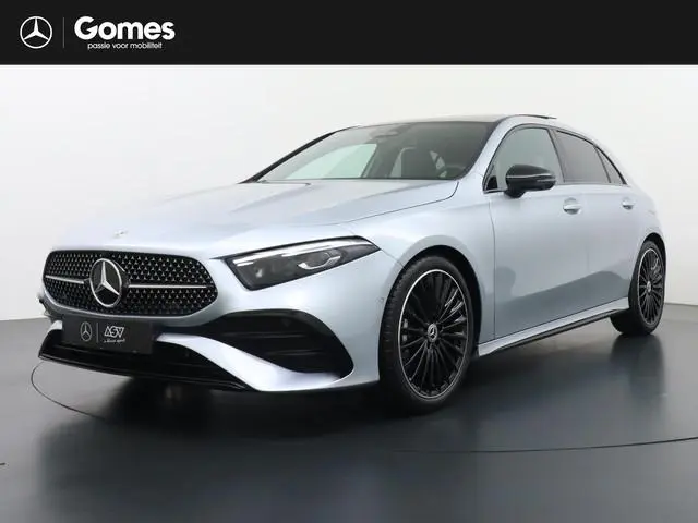 Mercedes-Benz A-Klasse 180 Business Solution AMG | Panorama - Schuifdak | Memorystoelen | Head-Up Di...