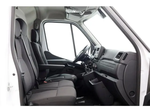 Renault Master T35 2.3 dCi 150pk L2H2 Energy Comfort Airco 03-2022