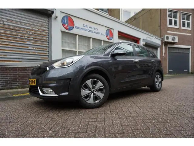 Kia Niro 1.6 GDi Hybrid DynamicLine Aut6 | LEER/ stof | Cruise + Lane | Apple Carplay/ Android Auto...