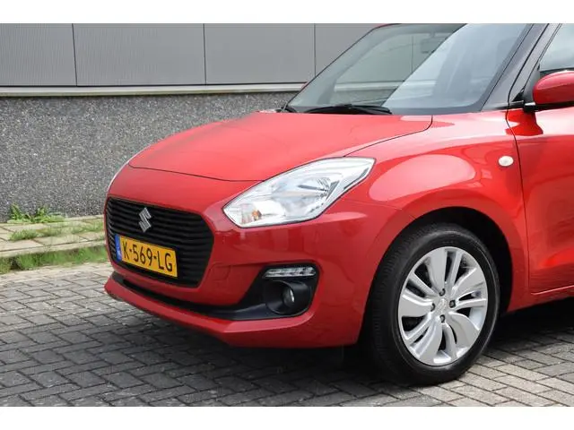 Suzuki Swift 1.2 Select Smart Hybrid | Slechts 12.724 KM!! | Dealer onderhouden | Navigatie |