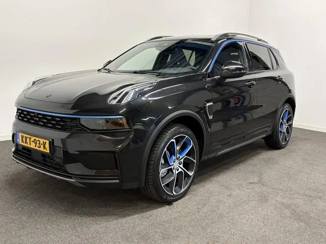 Lynk & Co 01 1.5 Pano/ Adapt./ 360 Camera/ Dig. Dashboard/ Stoelverw.