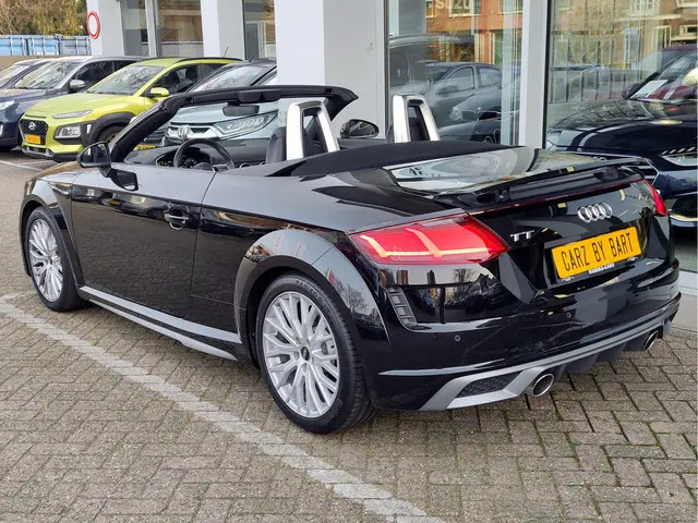 Audi TT Roadster 40 TFSI PRO LINE S AUTOMAAT Alcantara | Stoelverwarming | Keyless Start