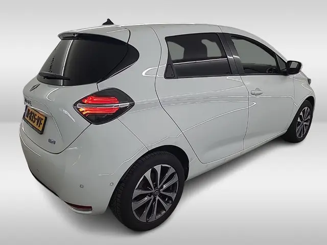 Renault ZOE R135 Intens 52 kWh 3-Fase 1e-Eig. & Dealer-Onderh. BOVAG-Garantie. NL-Auto.