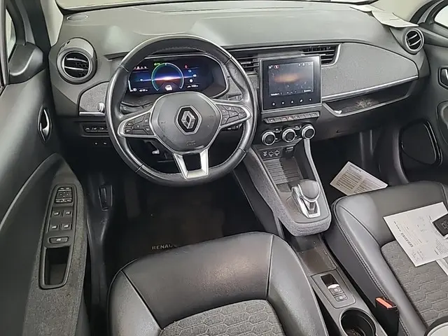 Renault ZOE R135 Intens 52 kWh 3-Fase 1e-Eig. & Dealer-Onderh. BOVAG-Garantie. NL-Auto.