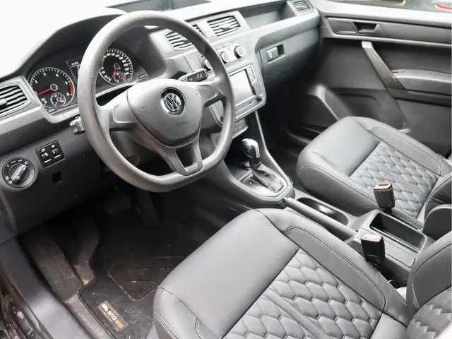 Volkswagen Caddy 2.0 TDI L2H1 BMT Maxi Exclusive Edition