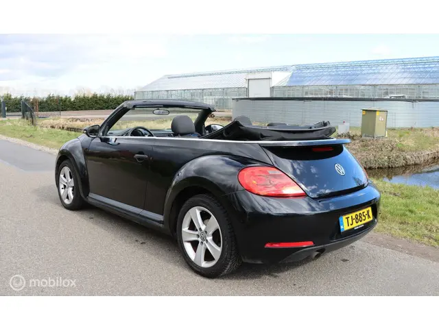 Volkswagen Beetle Cabriolet 1.2 TSI / 2015 / Zeer netjes