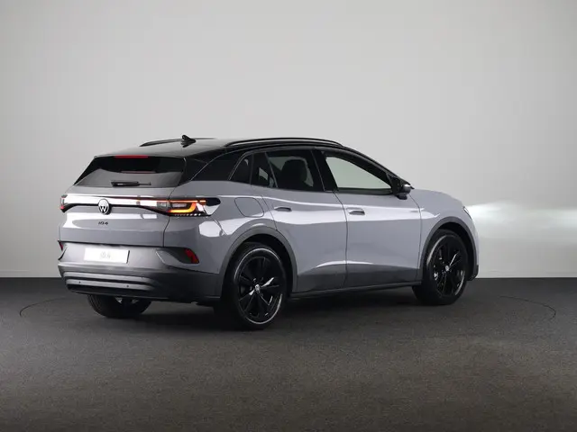 Volkswagen ID.4 Pro Limited Edition 77 kWh accu 286 PK | 19" LM | Black Edition | Stoel & Stuurverwa...
