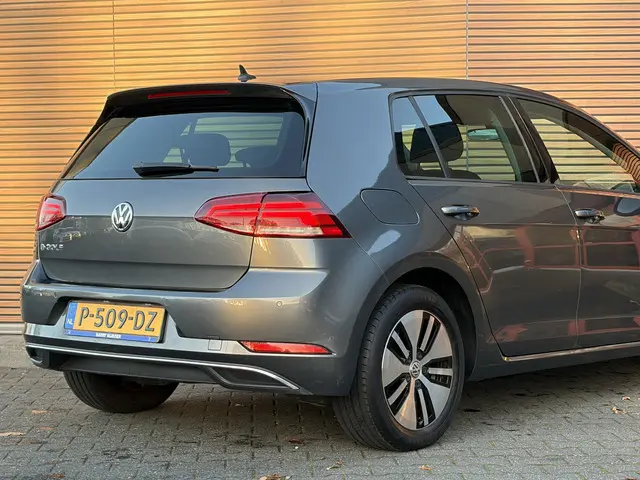 Volkswagen e-Golf