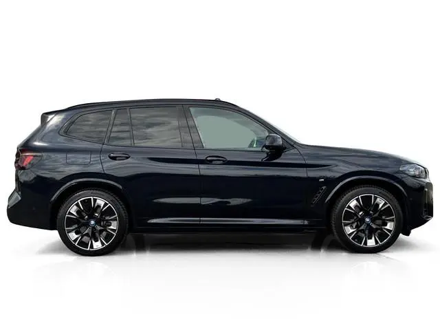 BMW iX3 LCI High Executive M-Sport 80 kWh ✅ Keyless ✅ 360 ✅ H&K