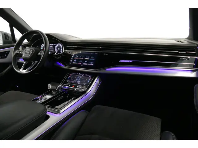 Audi Q7 55 TFSI e quattro Pro Line / S Line / Panoramadak / Matrix Laser koplampen / Elektr. verstel...