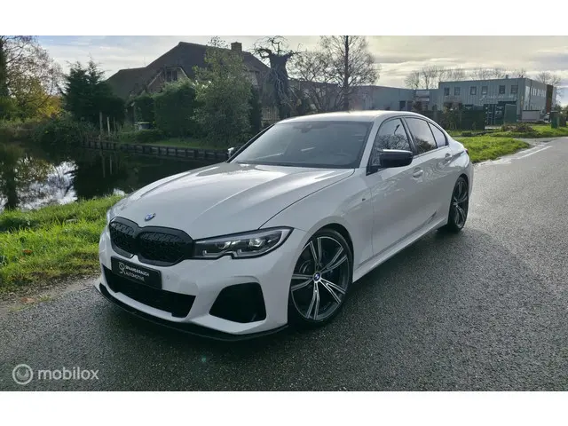 BMW 3-serie M340i xDrive / H/K Audio / Navi / Sfeer / Carpl.