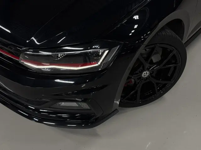 Volkswagen Polo 2.0 GTI | Pano | CarPlay | Sfeer | ACC | DSG