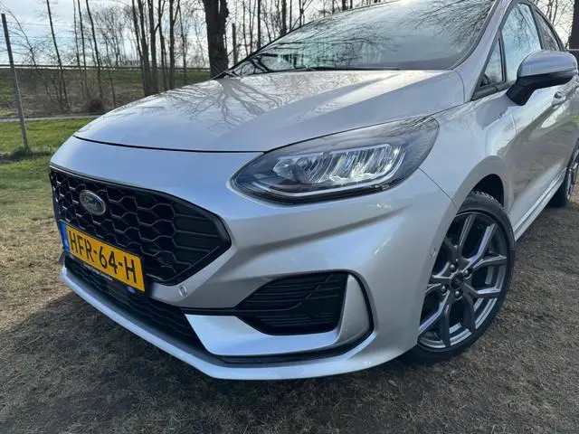 Ford Fiesta 1.0 EB 100PK ST-Line | ADAP. CRUISE | WINTERPACK | CAMERA | CARPLAY NAVI |