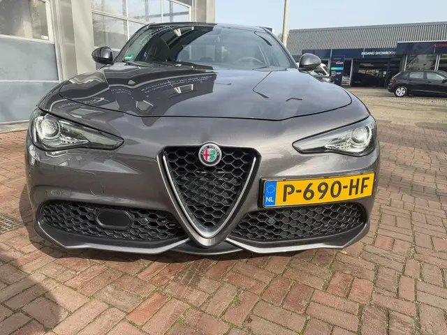 Alfa Romeo Giulia