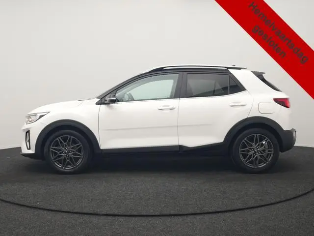 Kia Stonic 1.0 T-GDi Black Edition 99pk Handgeschakeld | Trekhaak Afn. | Camera | Apple Carplay | Cr...