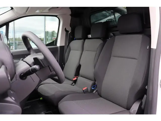 Toyota pro-ace