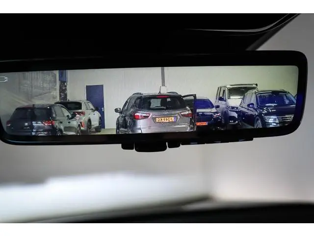 Polestar 4