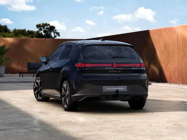 Volkswagen ID. Polo Style First Edition 52 kWh accu, 155 kW / 211 PK H Panoramadak | Trekhaak | Mass...