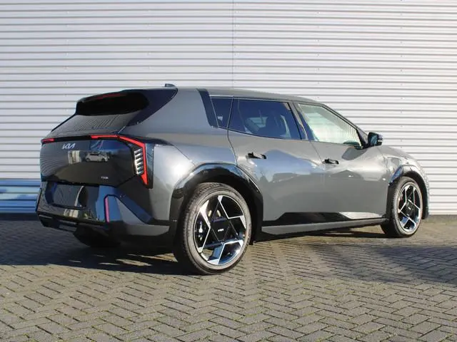 Kia EV4 GT-Line Business Edition 81.4 kWh | Nieuw | Direct leverbaar | Actieradius tot 584 km (WLTP)...