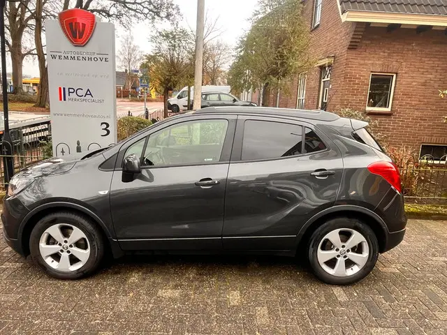 Opel Mokka X