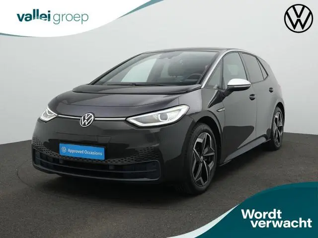 Volkswagen ID.3 First Plus 58 kWh 204 pk | Trekhaak | IQ Light | Stuur-/stoelverwarming | Navigatie...