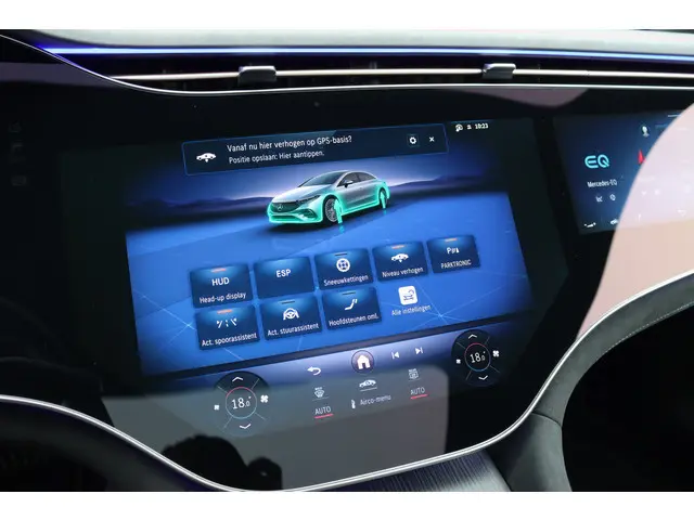 Mercedes-Benz EQS