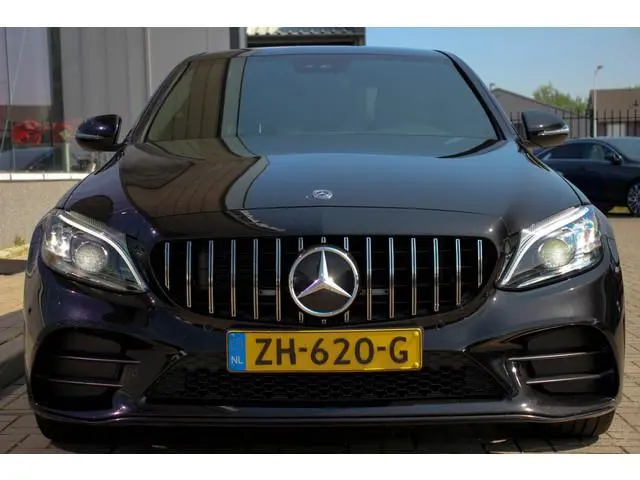 Mercedes-Benz C-klasse C-Klasse 180 | AMG Pakket | Burmester | Sfeerverlichting | 19 inch