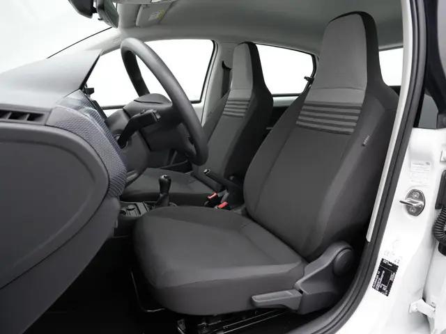 Volkswagen Up! 1.0 65 pk | Achteruitrijcamera | Cruise Control | Navigatie via app verbinding