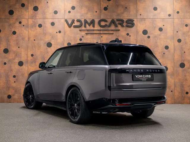 Land Rover Range Rover 3.0 P460e Autobiography PHEV | Koelbox | Trekhaak | HUD | ACC | Stuurverwarmi...