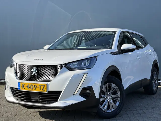 Peugeot e-2008 BJR 2021 EV Blue Lease 136 PK Active 50 kWh NAVI | CLIMA | CRUISE | CARPLAY | LMV