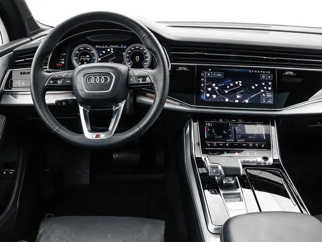 Audi Q7 55 TFSIe 394pk Tiptronic Quattro Pro Line S · Panoramadak · Luchtvering · Wegklapbare Trekha...