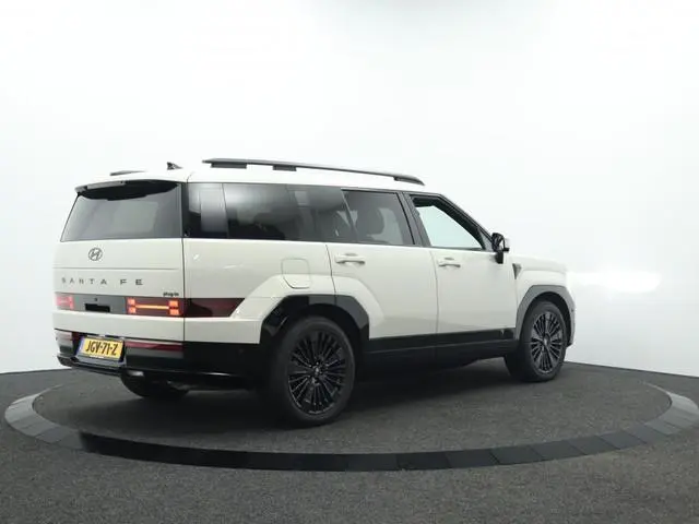 Hyundai Santa Fe 1.6 T-GDI PHEV Black Line | 7-zits | 360 camera | Stoelventilati