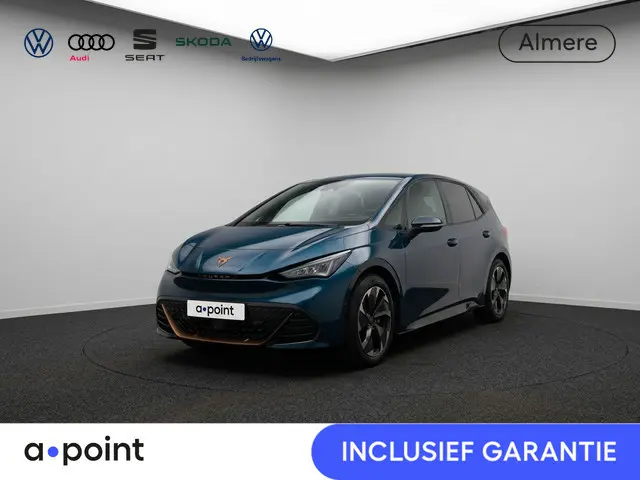 CUPRA Born Essential 63 kWh 204PK | Achteruitrijcamera | Standkachel | Sfeerverlichting | Sportstoel...