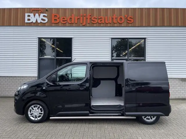 Opel Vivaro 1.5 CDTI L2H1 Edition / vaste prijs rijklaar € 17.950 ex btw / lease vanaf € 302 / dubbe...