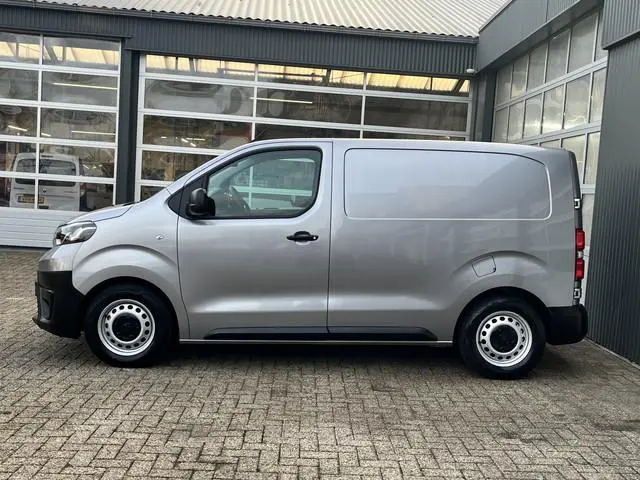 Toyota pro-ace