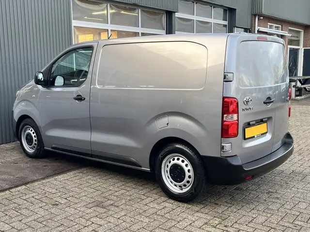 Toyota pro-ace