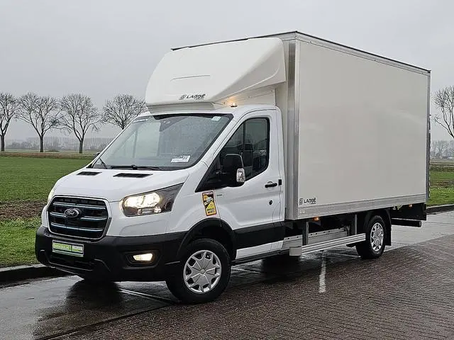 FORD E-TRANSIT bakwagen laadklep!