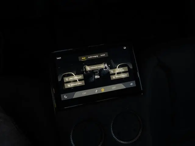 Lotus Eletre